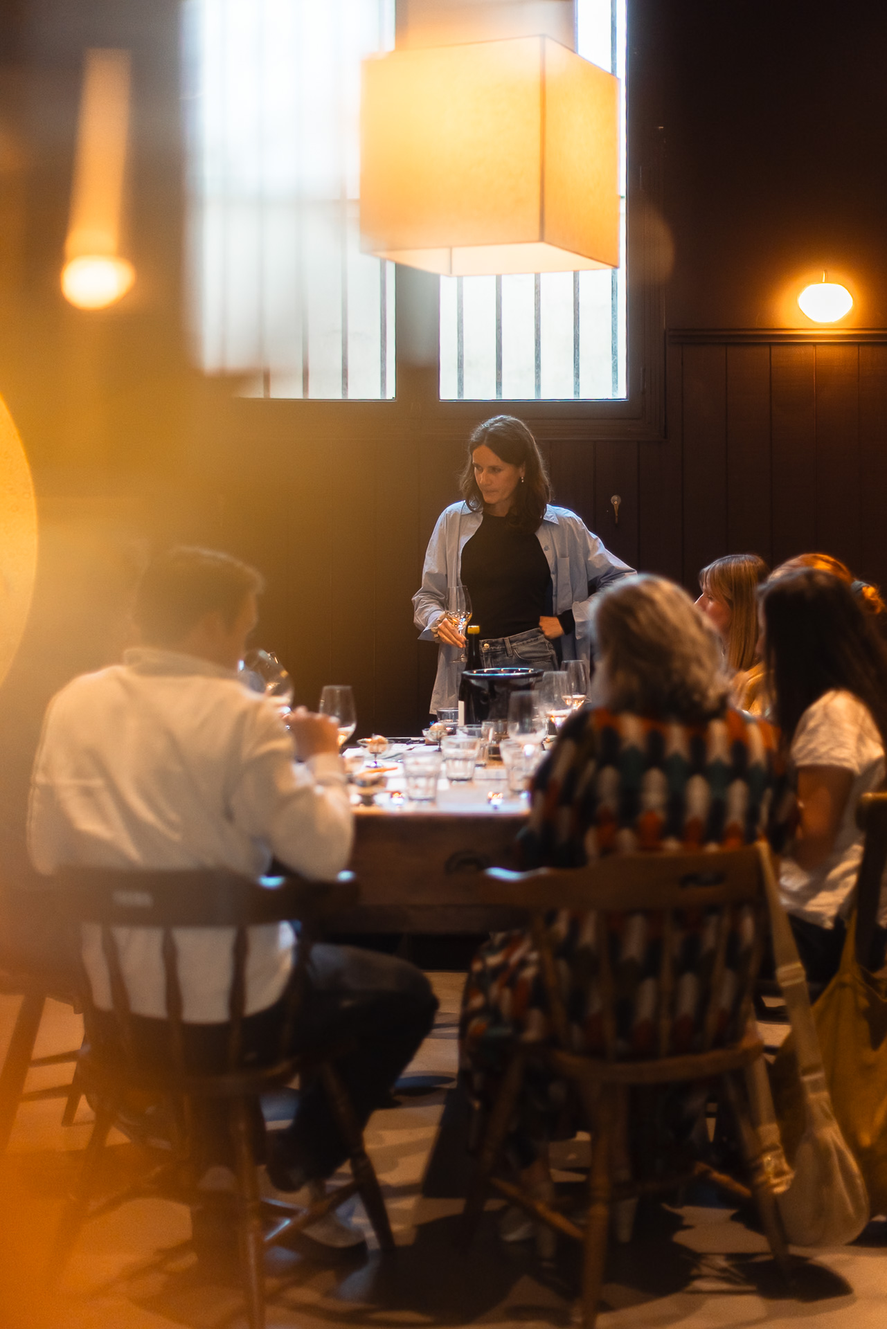 Atmosphère chaleureuse et conviale lors de votre de dégustation de vins chez Ruz à Lorient Bretagne Sud (Morbihan, 56)