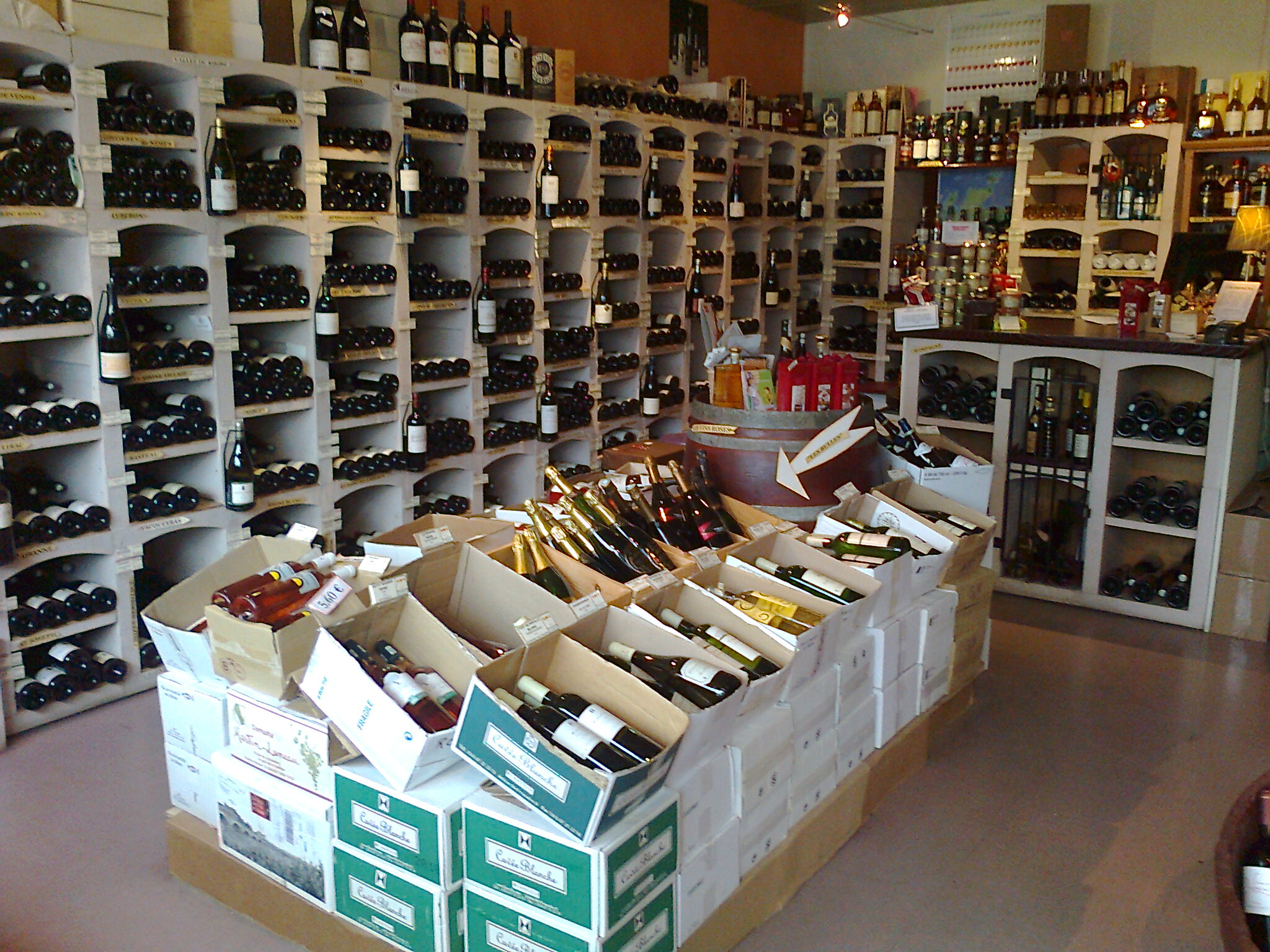 Au Cellier du Blavet, vous trouvez plus de 300 vins des plus petits récoltants aux plus grands, Lorient Bretagne Sud (56 Morbihan)