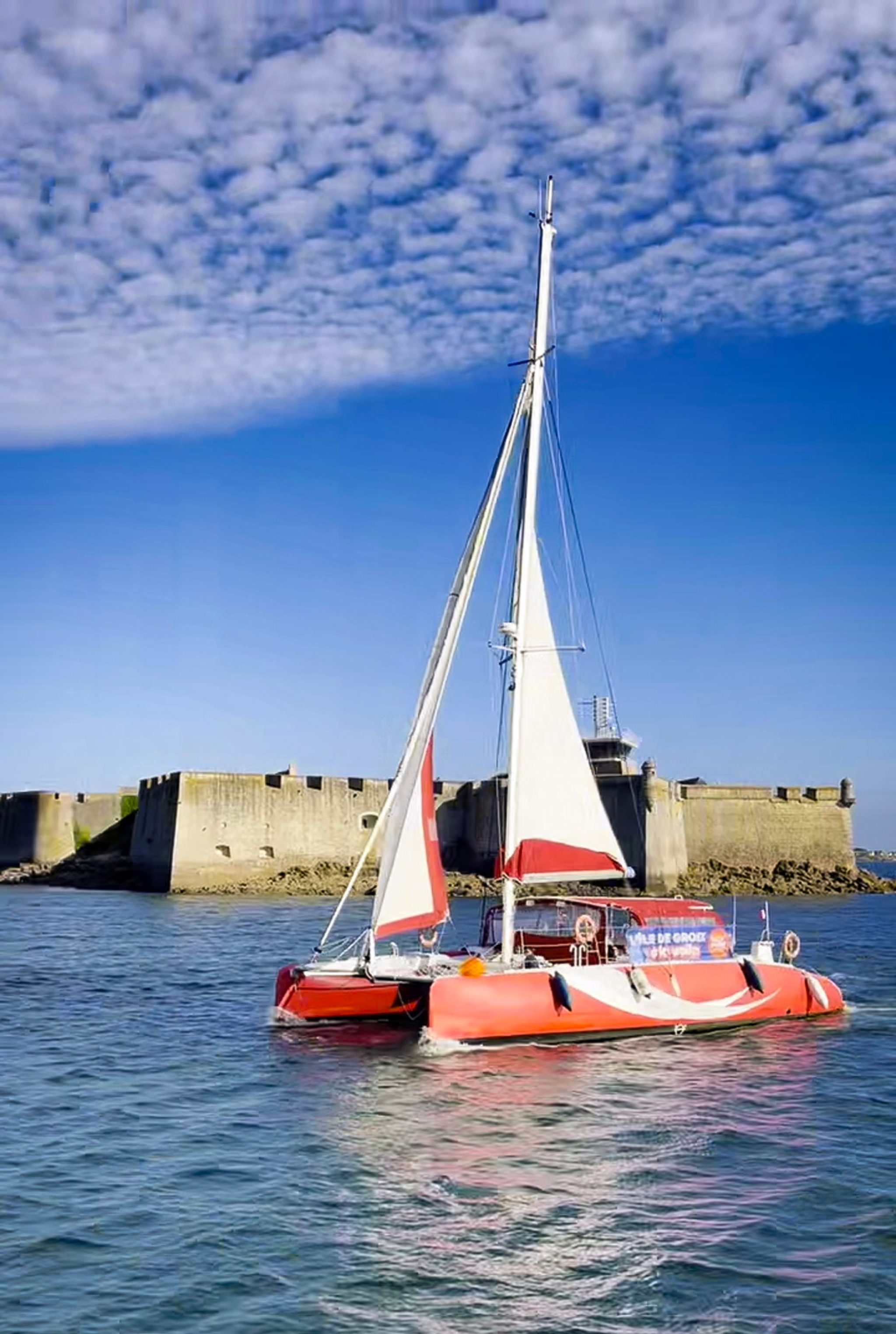 Bag Hatoup- l'île de Groix à la Voile, transport passager à Lorient Bretagne Sud (Morbihan, 56)