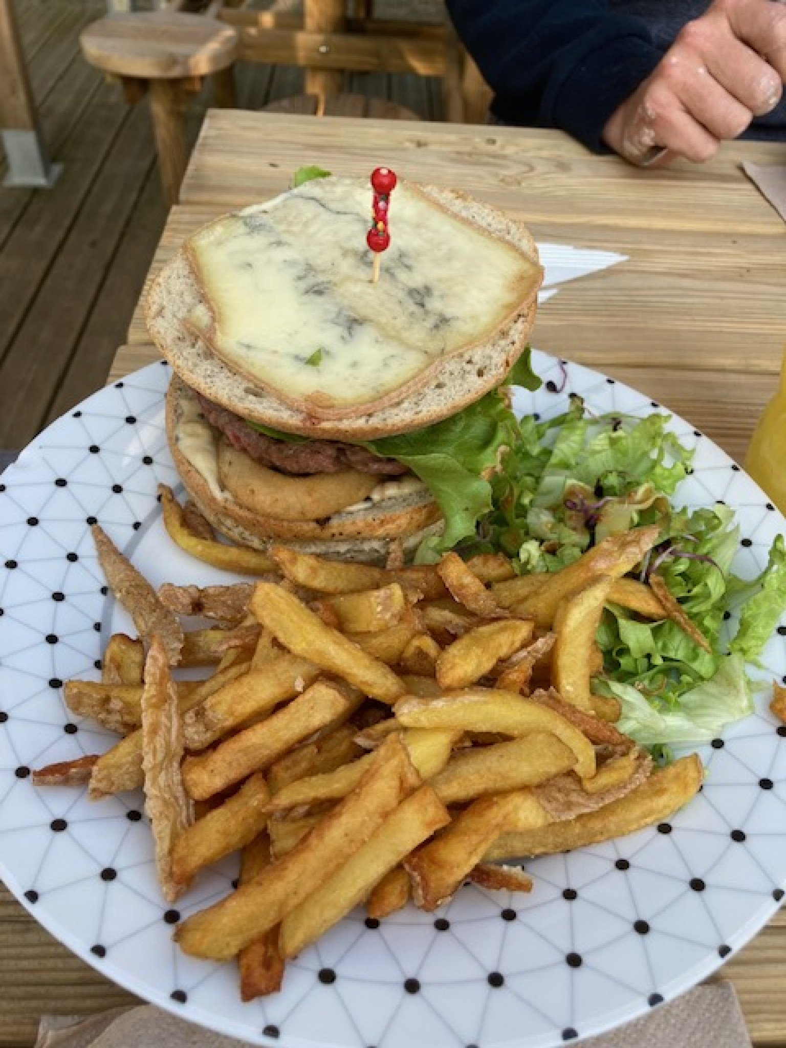 Camping ecologique Le Lac Ô Fées, restaurant sur place, produits bretons, Lorient Bretagne Sud (Morbihan 56)