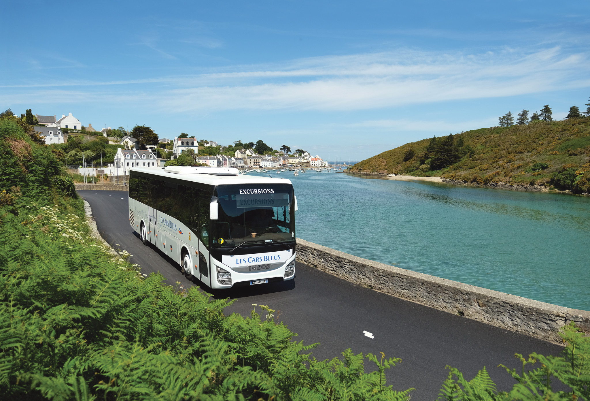 carsbleus-locatourisle-1-2022-22184