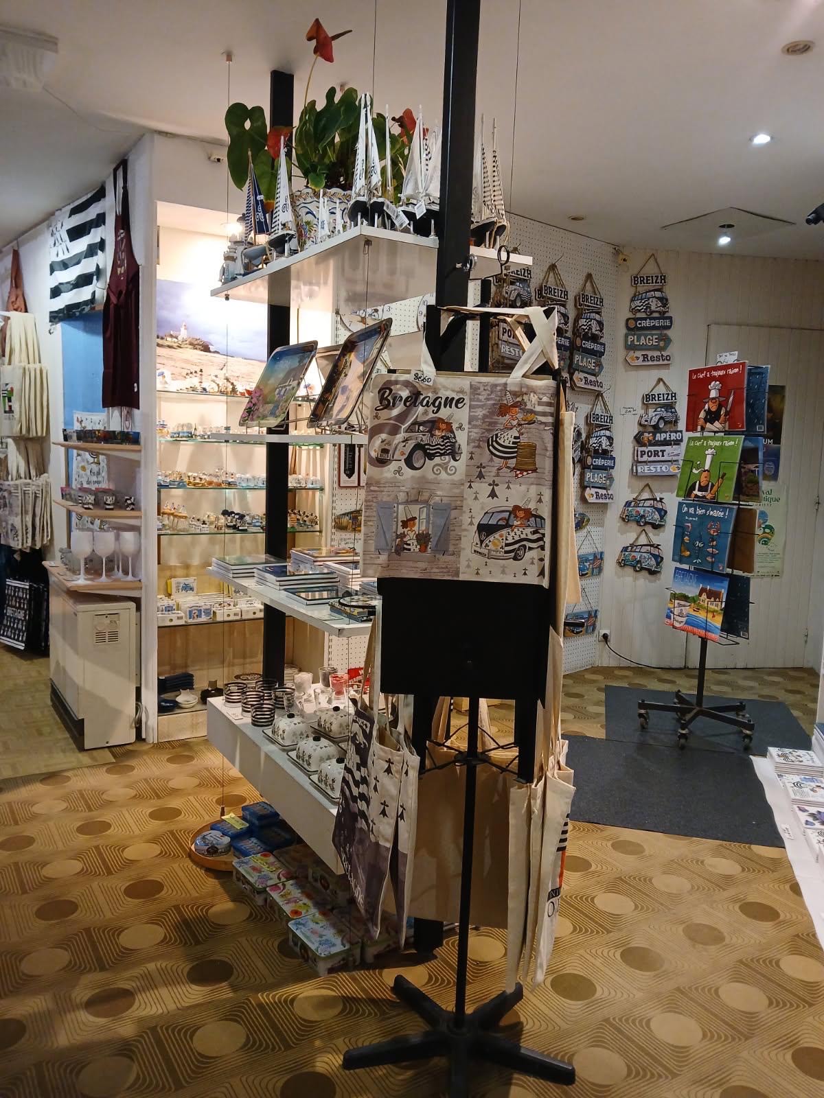 Chez Horizon Ouest, trouvez votre souvenir breton à ramener de vos vacances à Lorient Bretagne Sud ( Morbihan, 56)