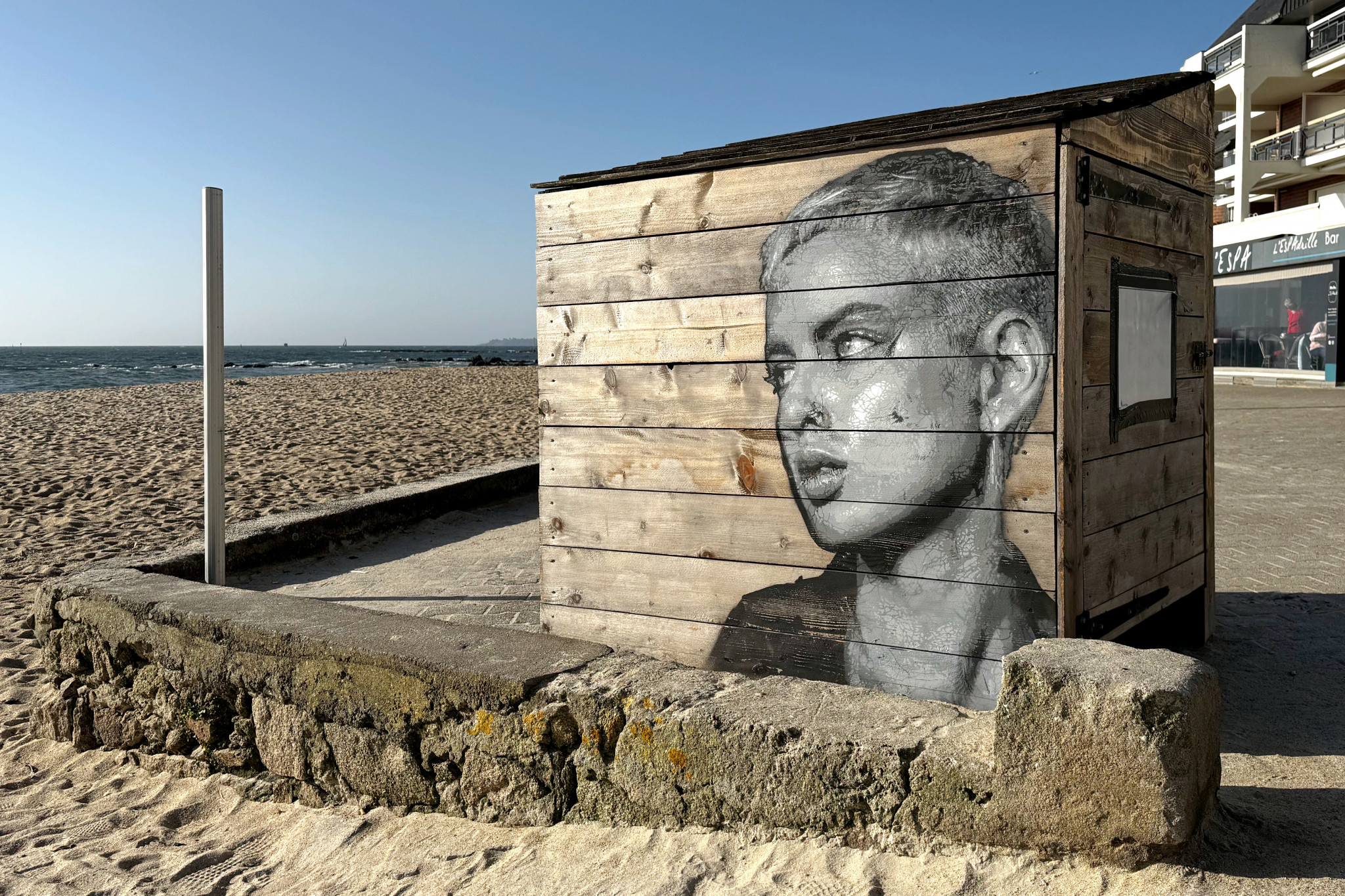 Kelu Abstract - Galerie Jumble - street art à Lorient (Morbihan, 56)