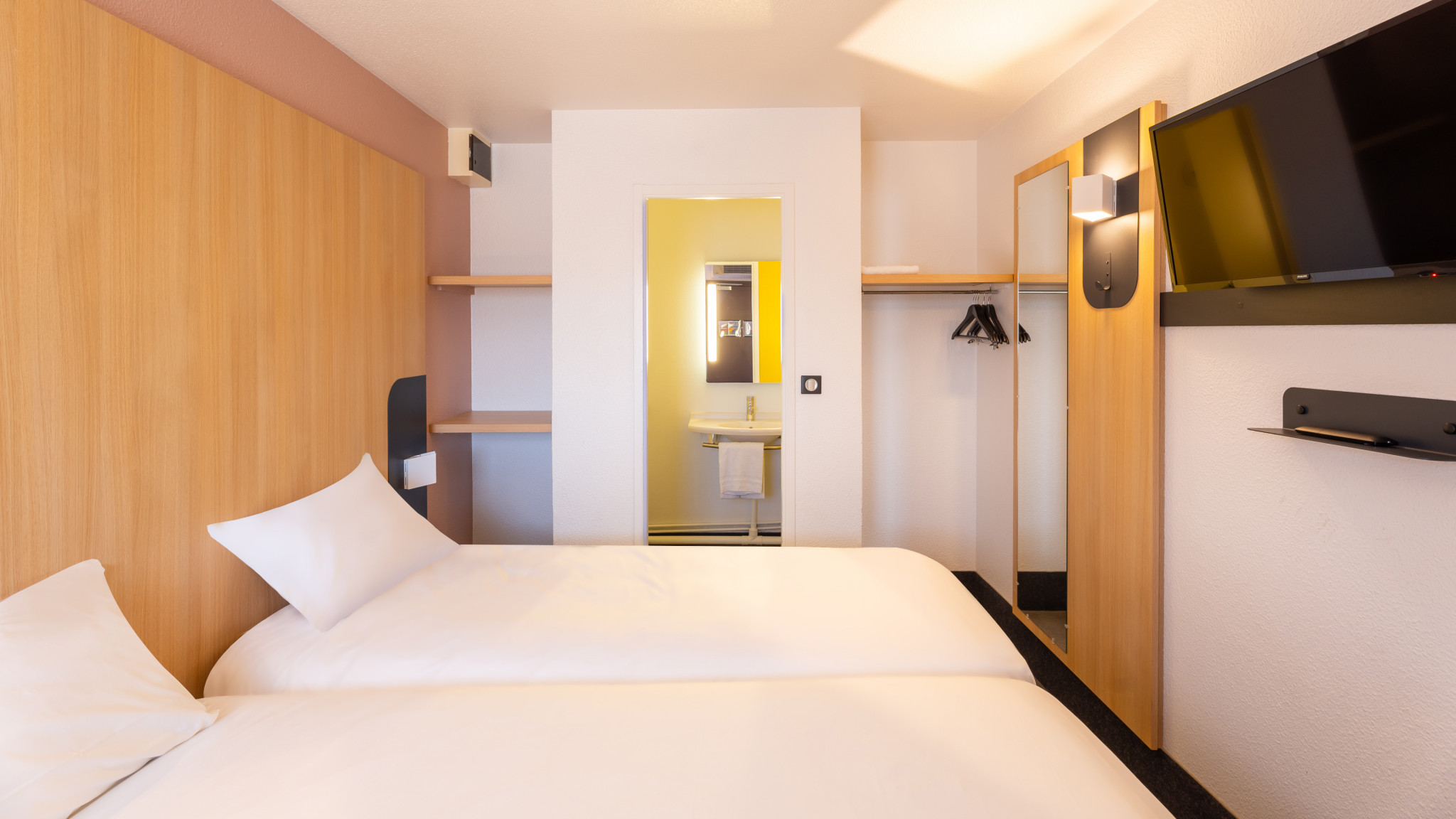 kyriad-eco-lanester-33-22736