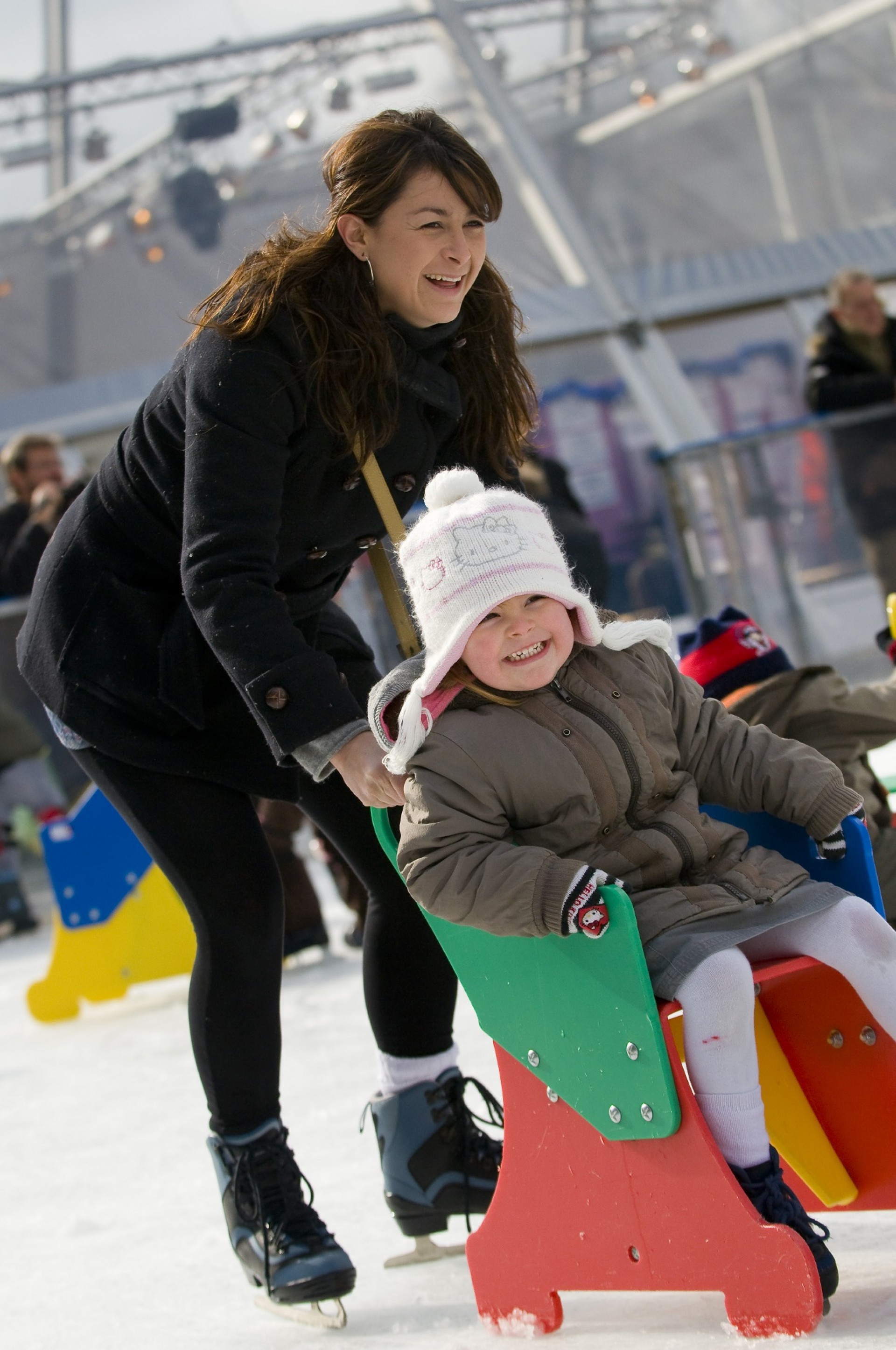 Patinoire à Lorient Bretagne Sud, activité de noël, Activité sportive amusante, Patinoire du Scorff (Morbihan 56)