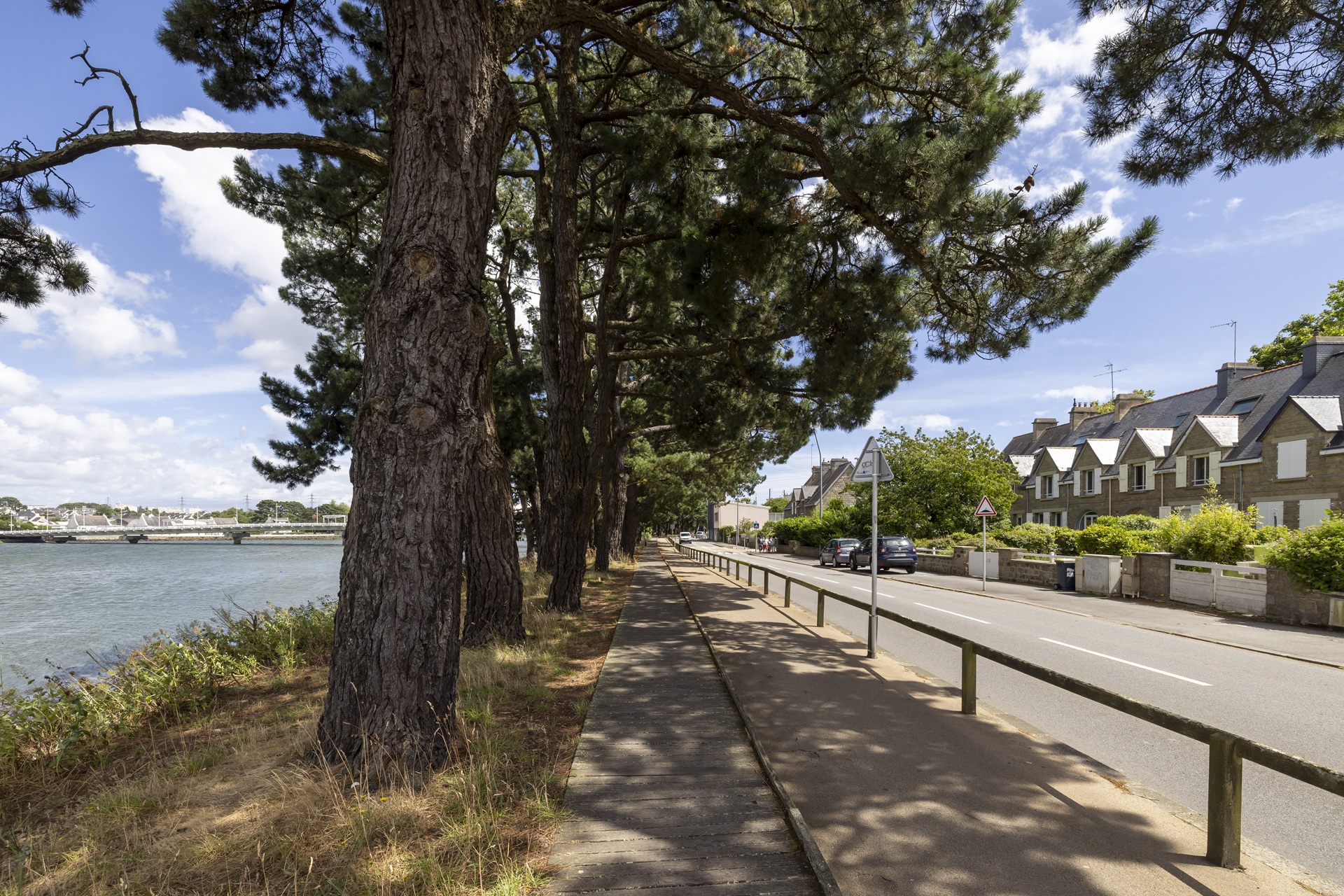 Piste cyclable le long des rives du Scorff à Lorient (Morbihan) 56