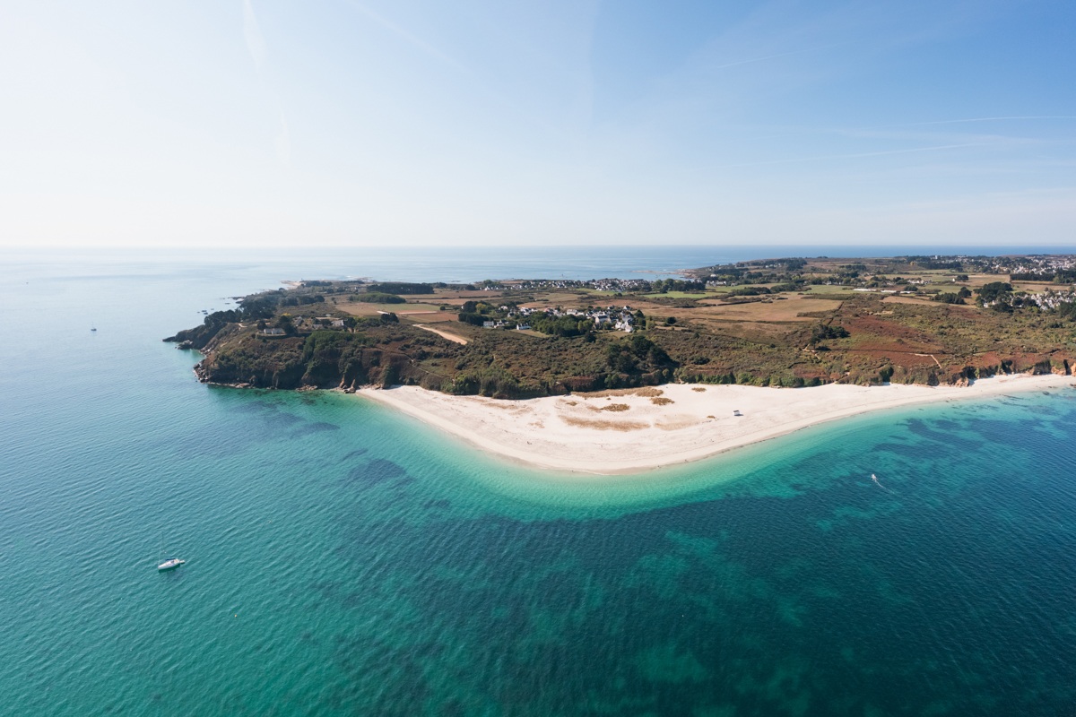 Plage des grands sables vue aérienne île de Groix (Morbihan) 56