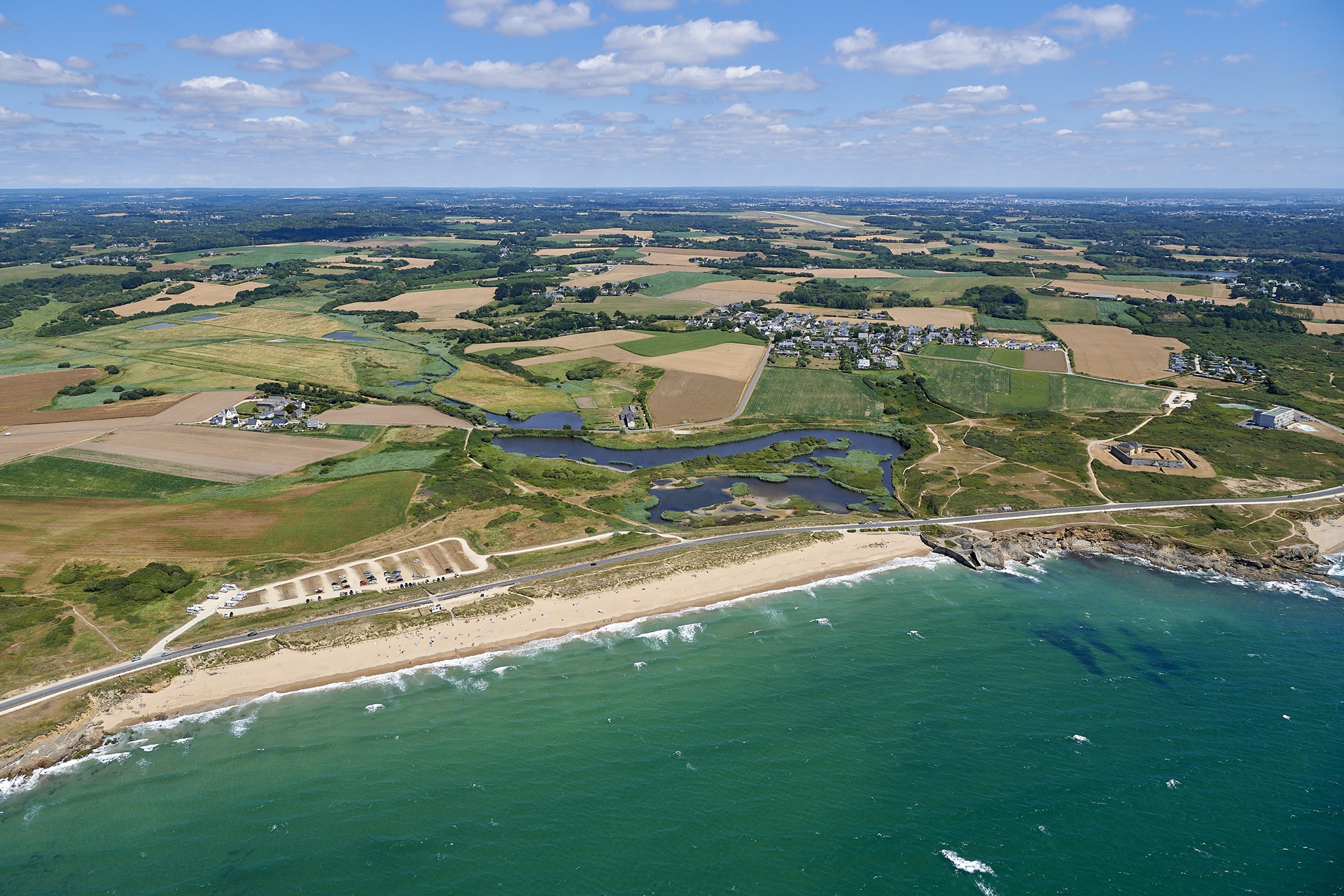 Plage du Loc'h vue aérienne à Guidel-Plages (Morbihan) 56