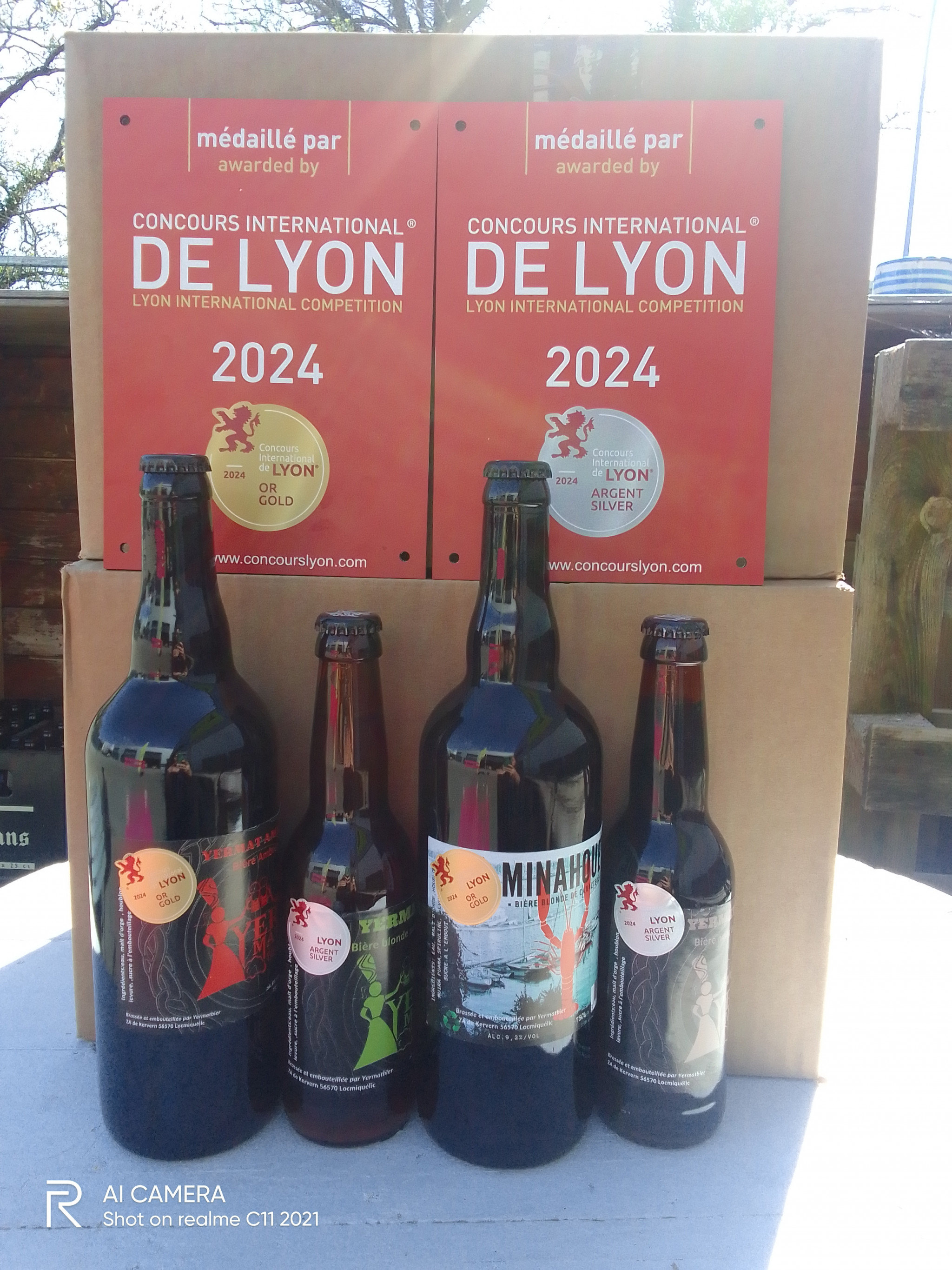 Principale - Présentation des quatre bières Yermat médaillées en 2024 à l’occasion du Concours International de Lyon (Locmiquélic, Morbihan, 56)