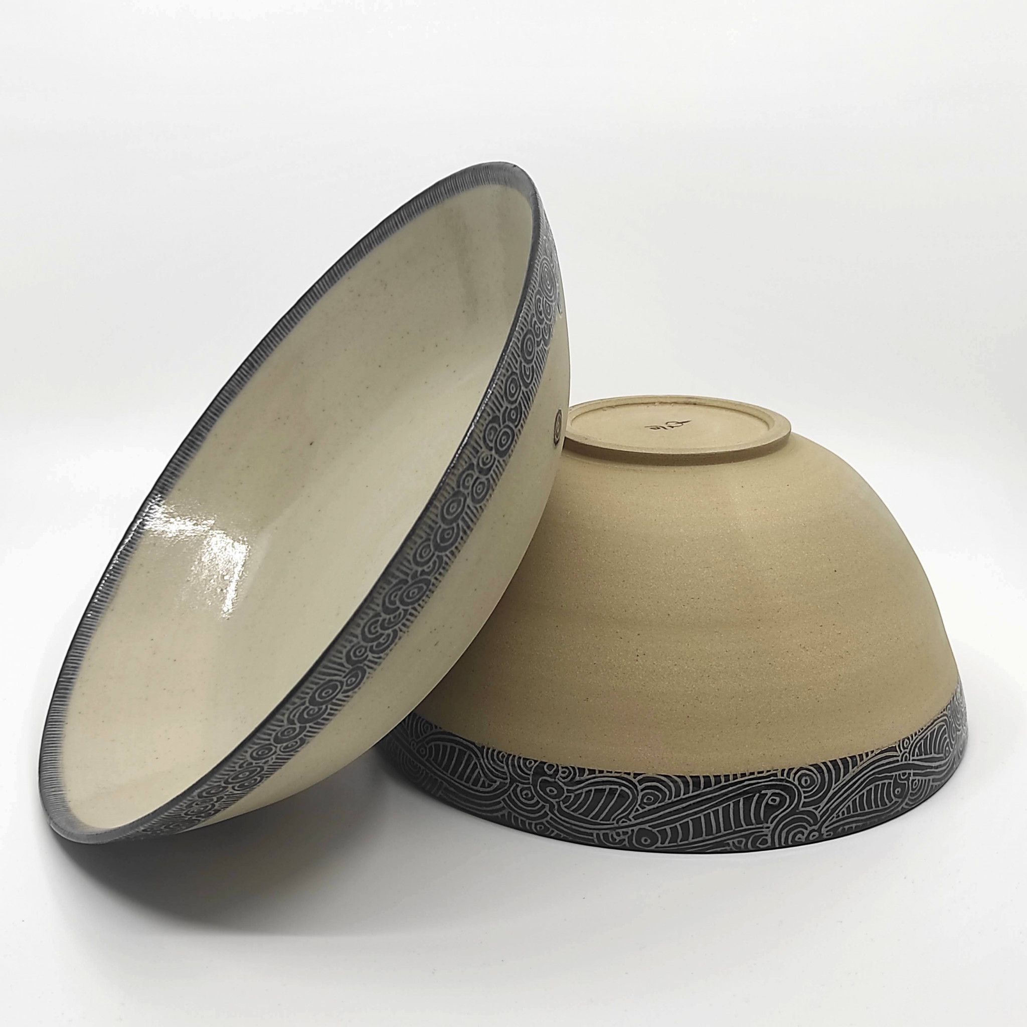 Saladiers en grès de chez Catherine Eyraud Céramique à Pont-Scorff, proche Lorient Bretagne Sud (Morbihan, 56)