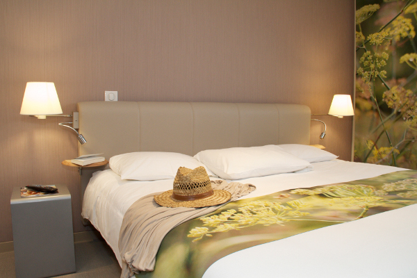 Séjournez à l'Hôtel Restaurant Novalis pour découvrir Quimperlé dans un cadre confortable (Finistère, 29).