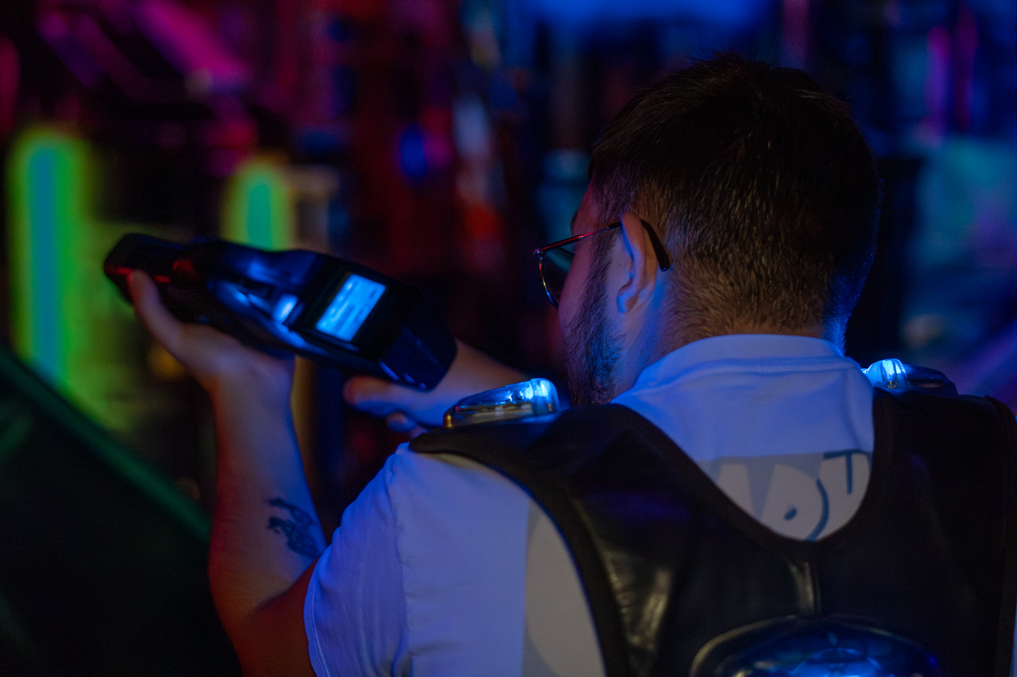 Une arène laser avec un équipement de jeu laser et un plein d’adrénaline à Metropolis Bowling-Laser - LANESTER , Lorient Bretagne Sud (56 Morbihan)