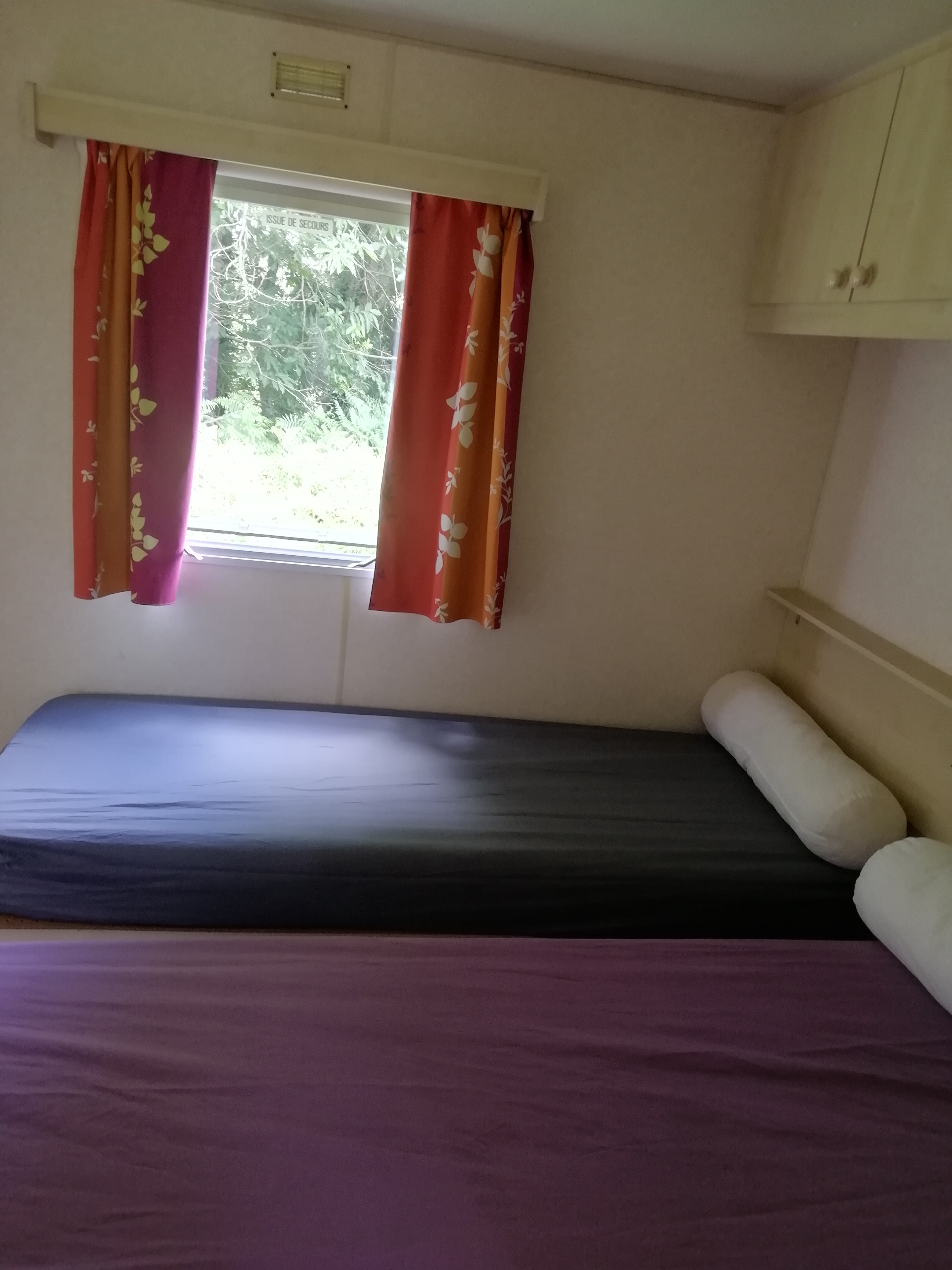 Une Chambre 2 personnes pour les randonneurs au West Wind Ranch à Bubry, près de Lorient (Morbihan, 56) Bretagne Sud