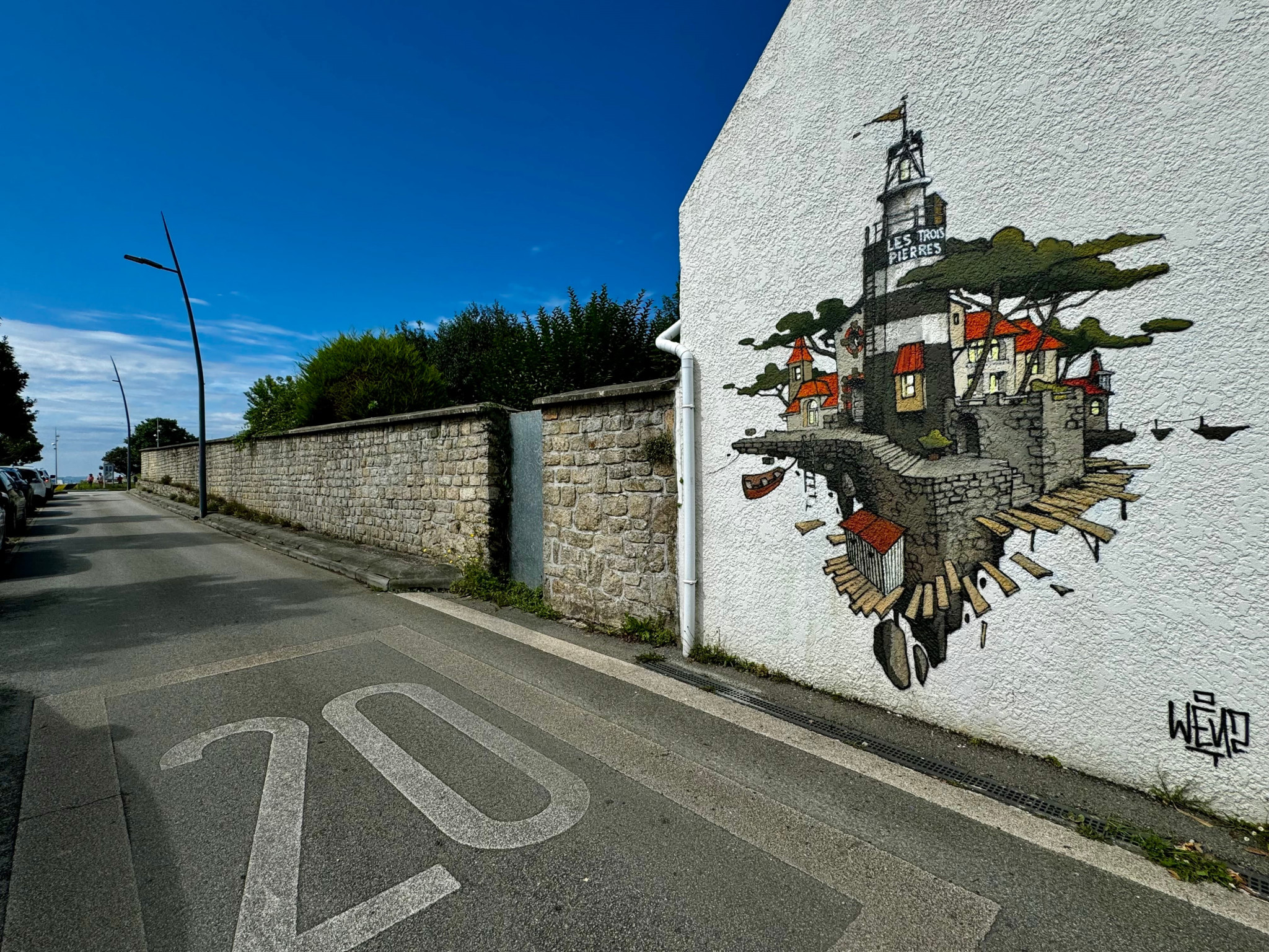 wen2-larmor-plage-urban-arvor-les-3-pierres Galerie Jumble - street art à Lorient (Morbihan, 56)