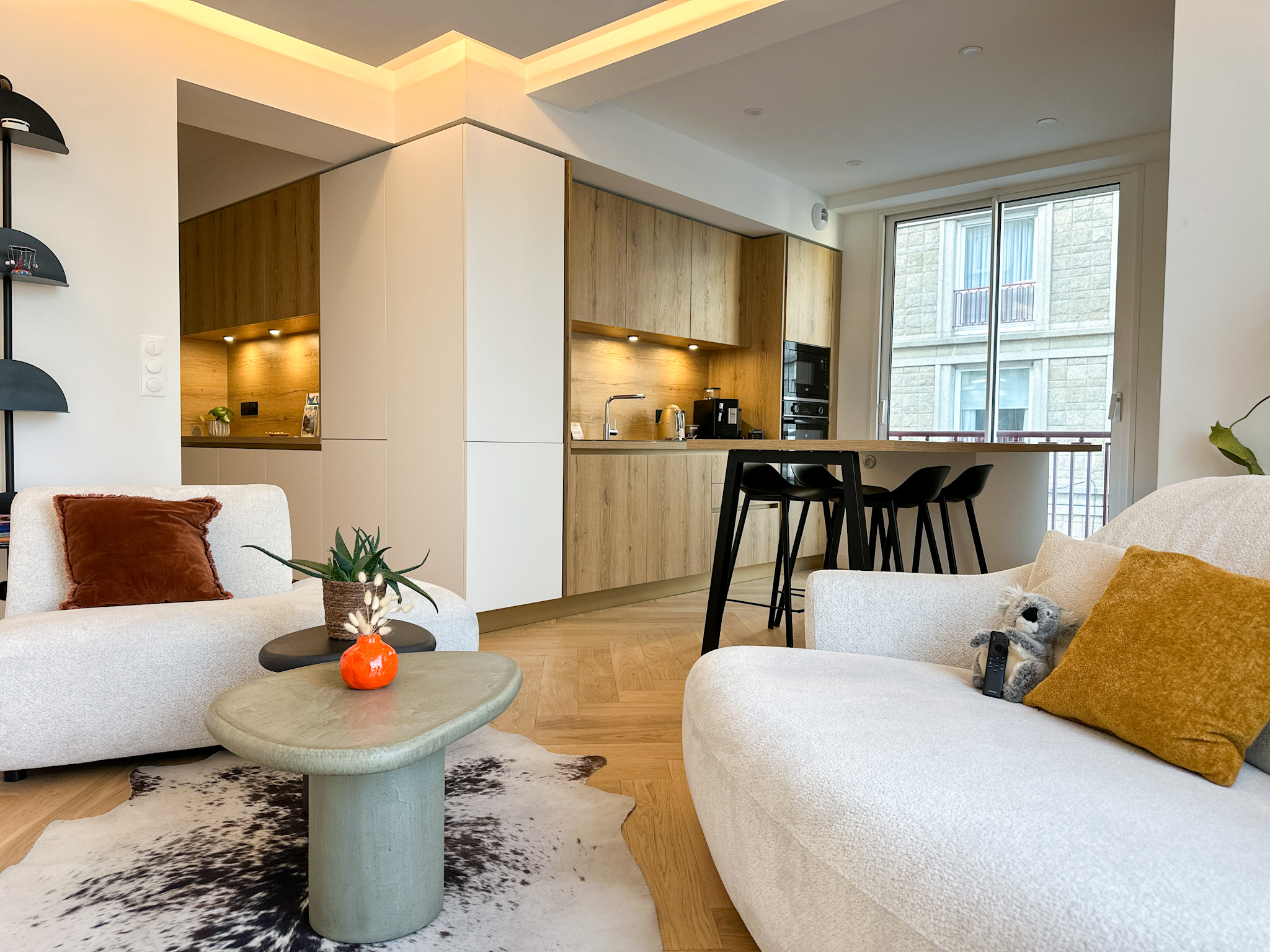 Décoration moderne dans cet appartement idéalement situé à Lorient Bretagne Sud ( Morbihan, 56)