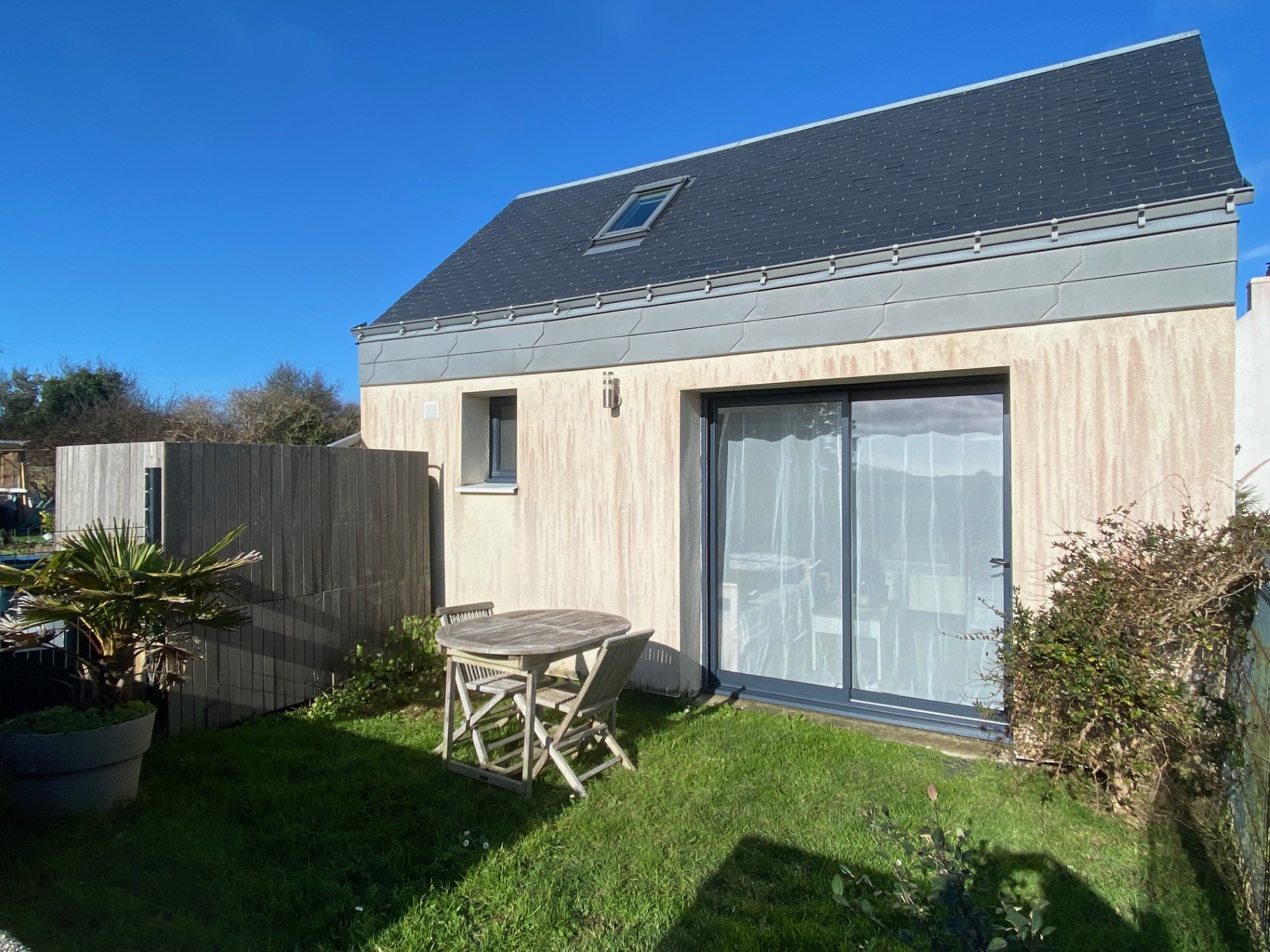 fa42cc98-75eb-4b9f-8c2e-fe195f206d6f-112140