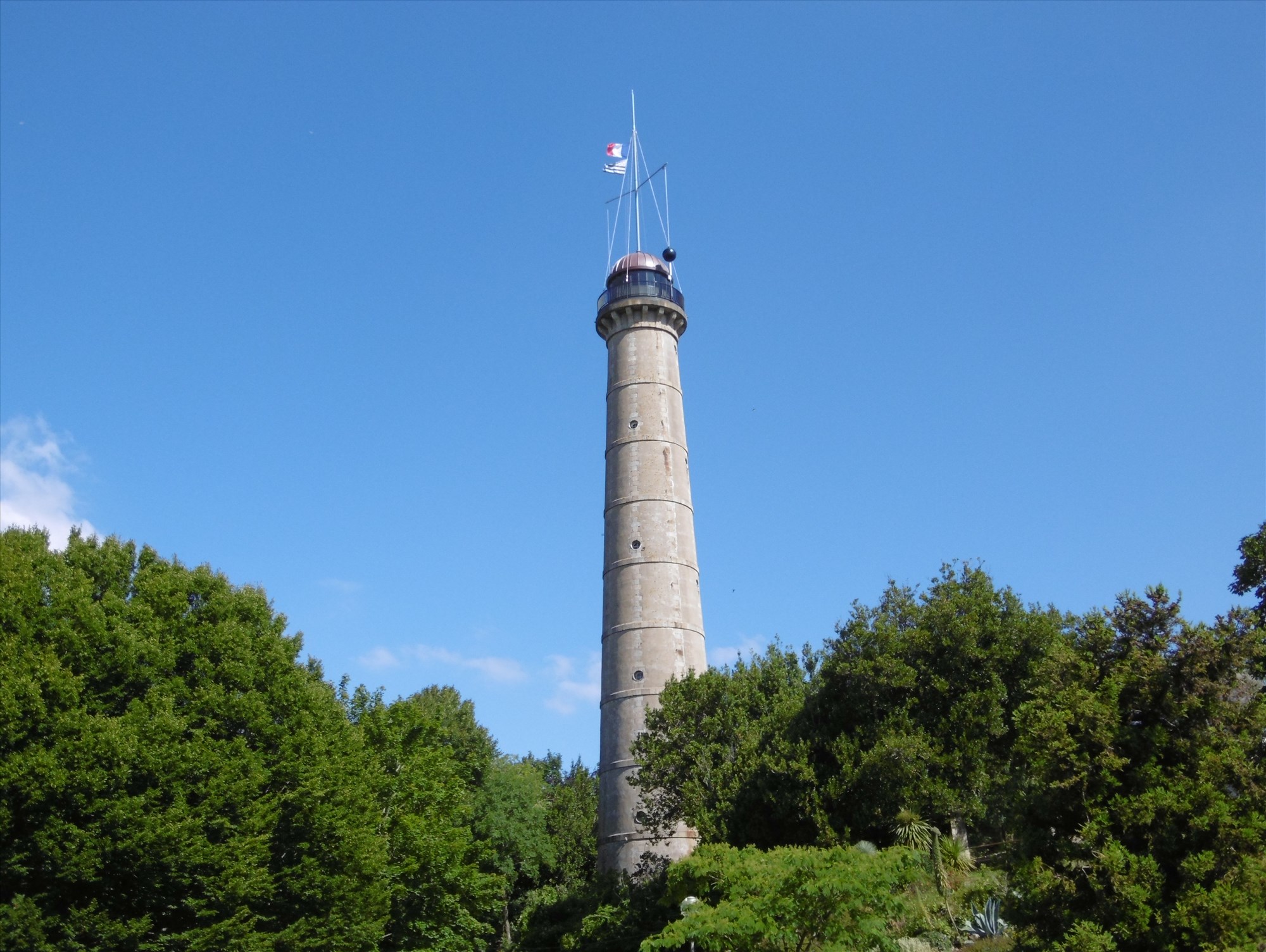 La Tour de la découverte, Lorient la tête dans les... Le 28 déc 2024