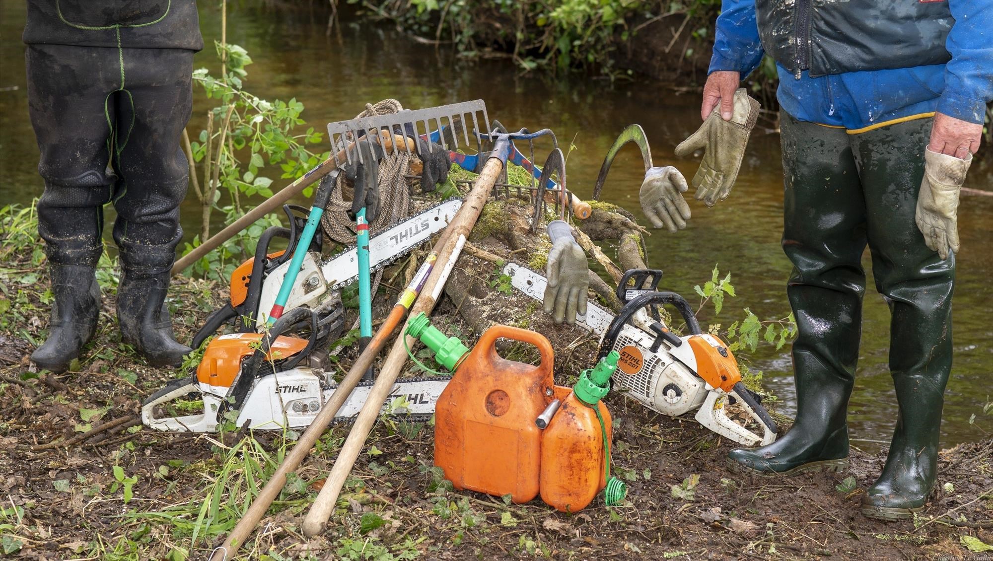 Matériels entretien rivière