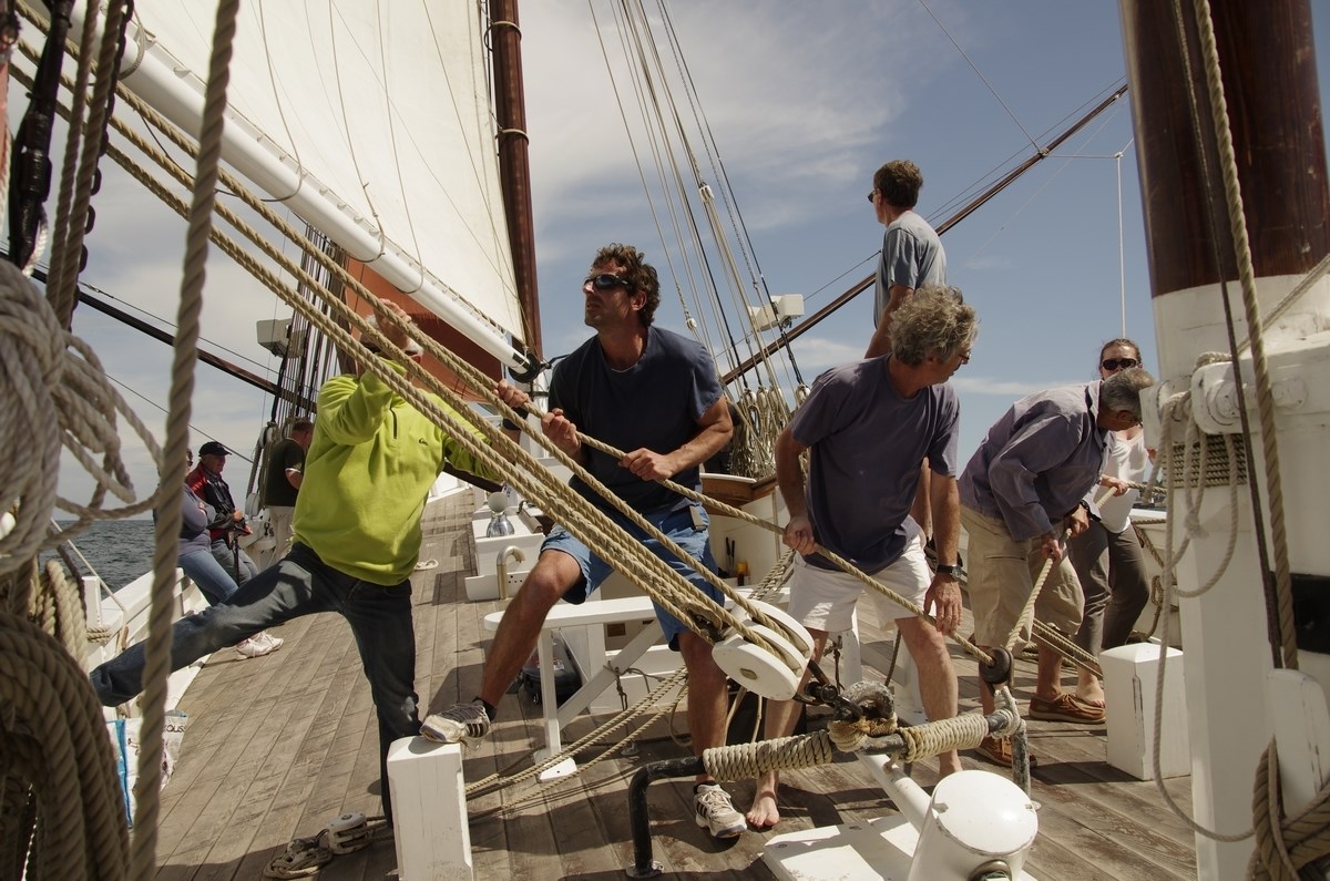 Equipiers sur le pont de Biche