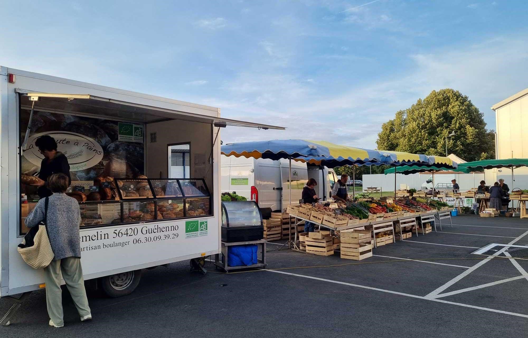 Marché de Merville le mercredi