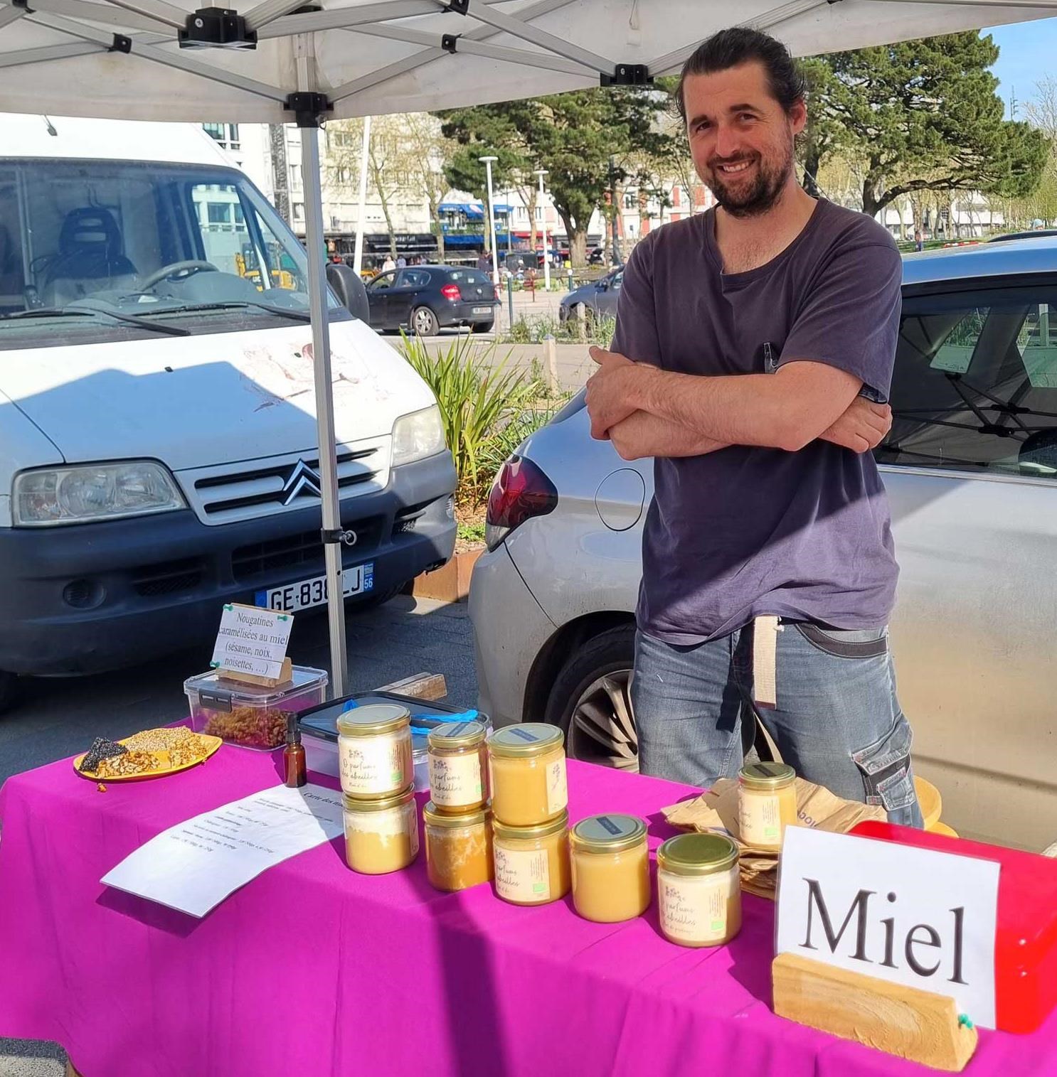 miel au marché bio