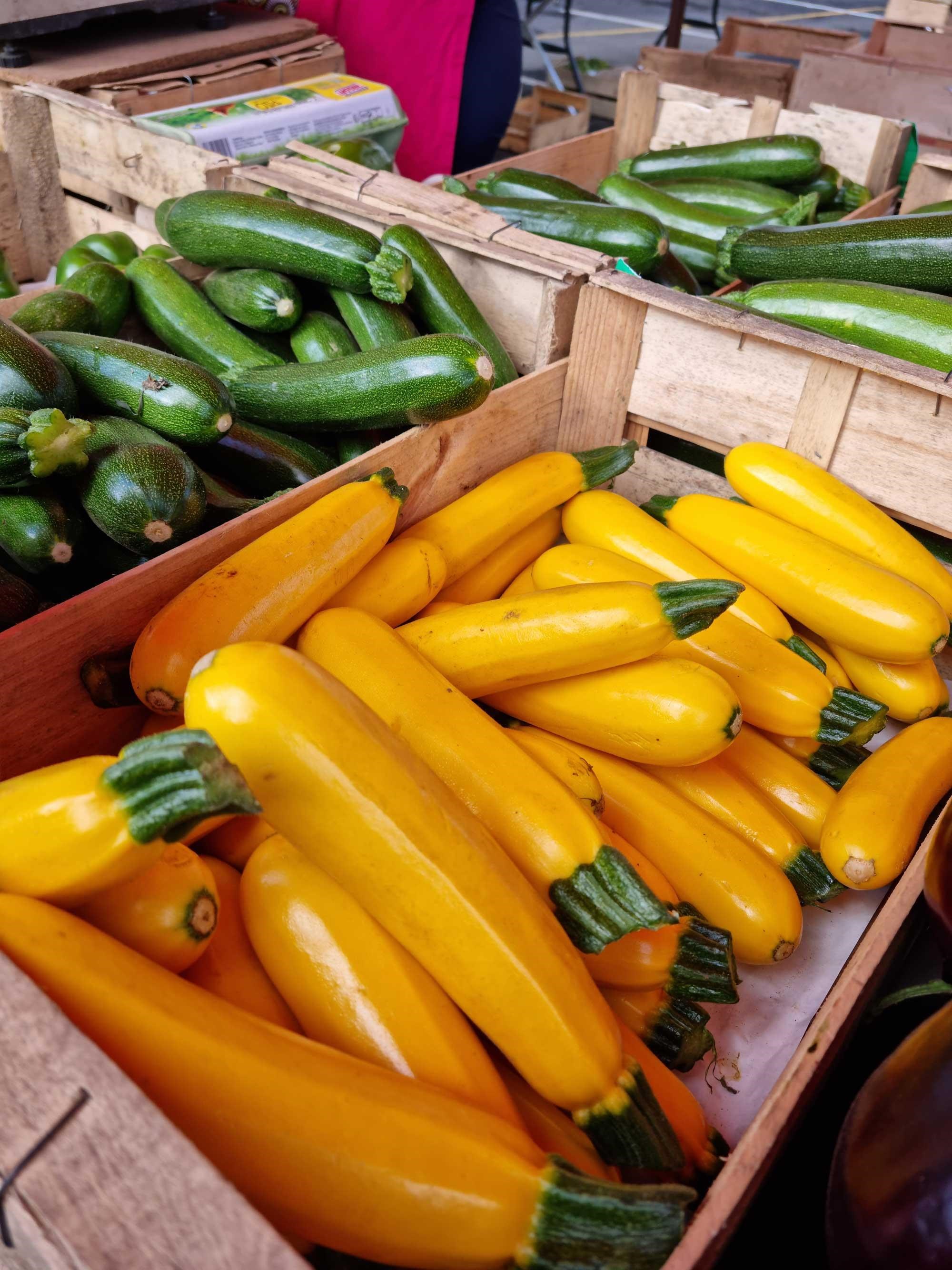 Courgettes au marché