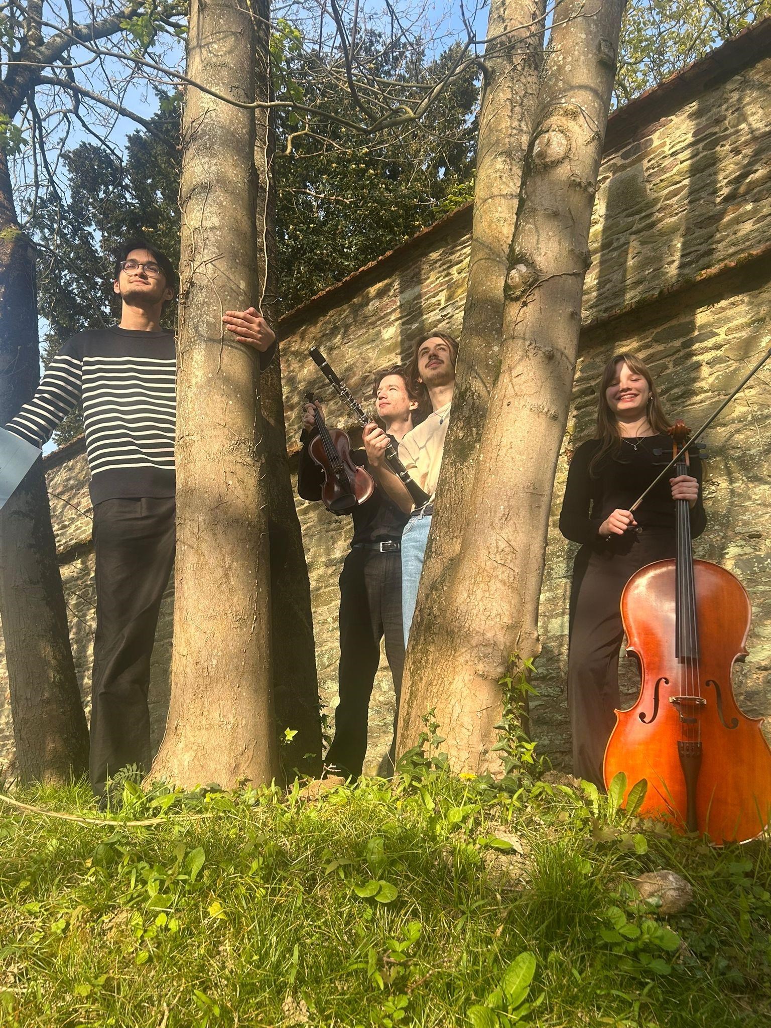 LégenClarinette Noah Charles, violon Bastien Spire violoncde