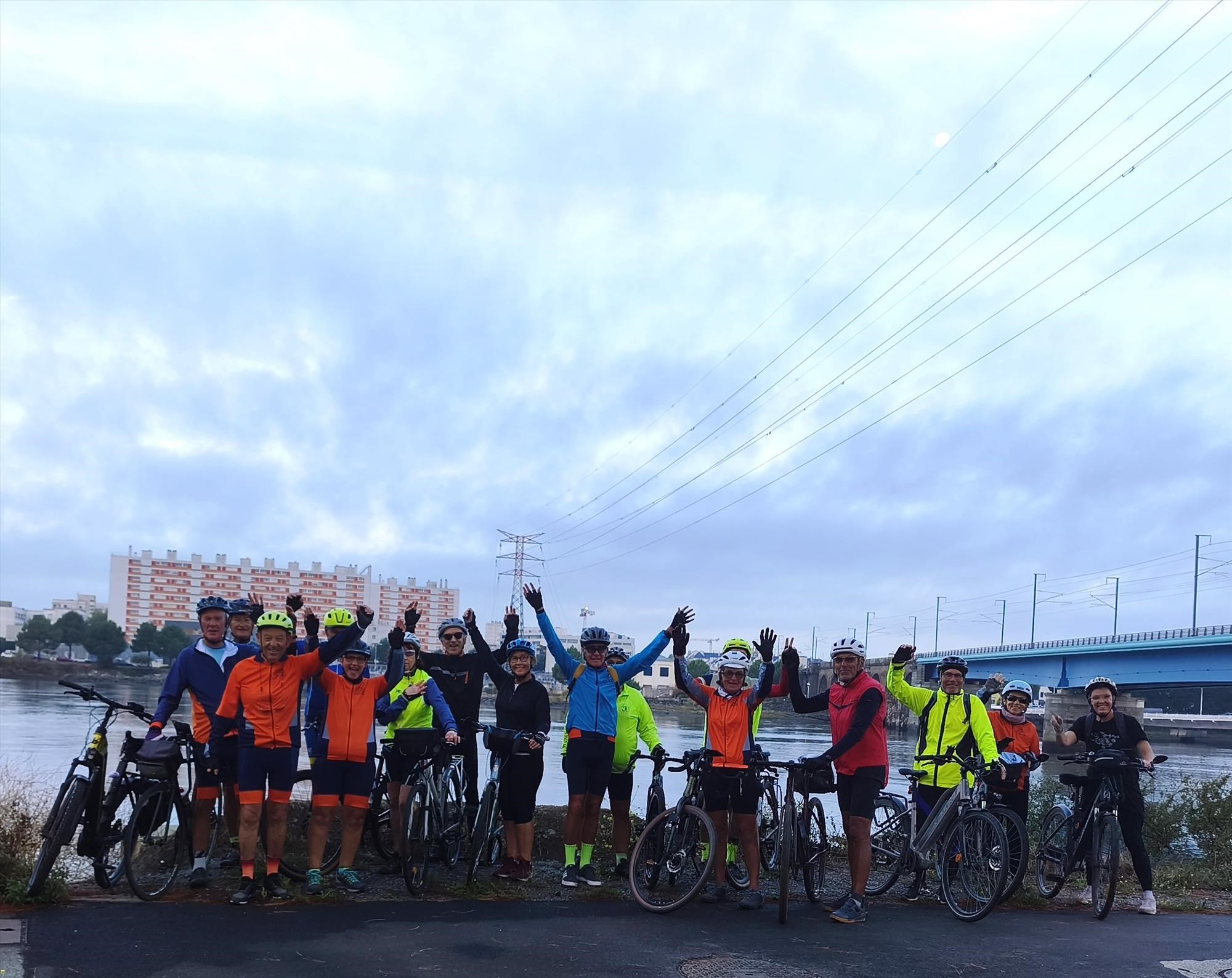 Départ pour une reconnaissance du Tour de Lorient à vélo