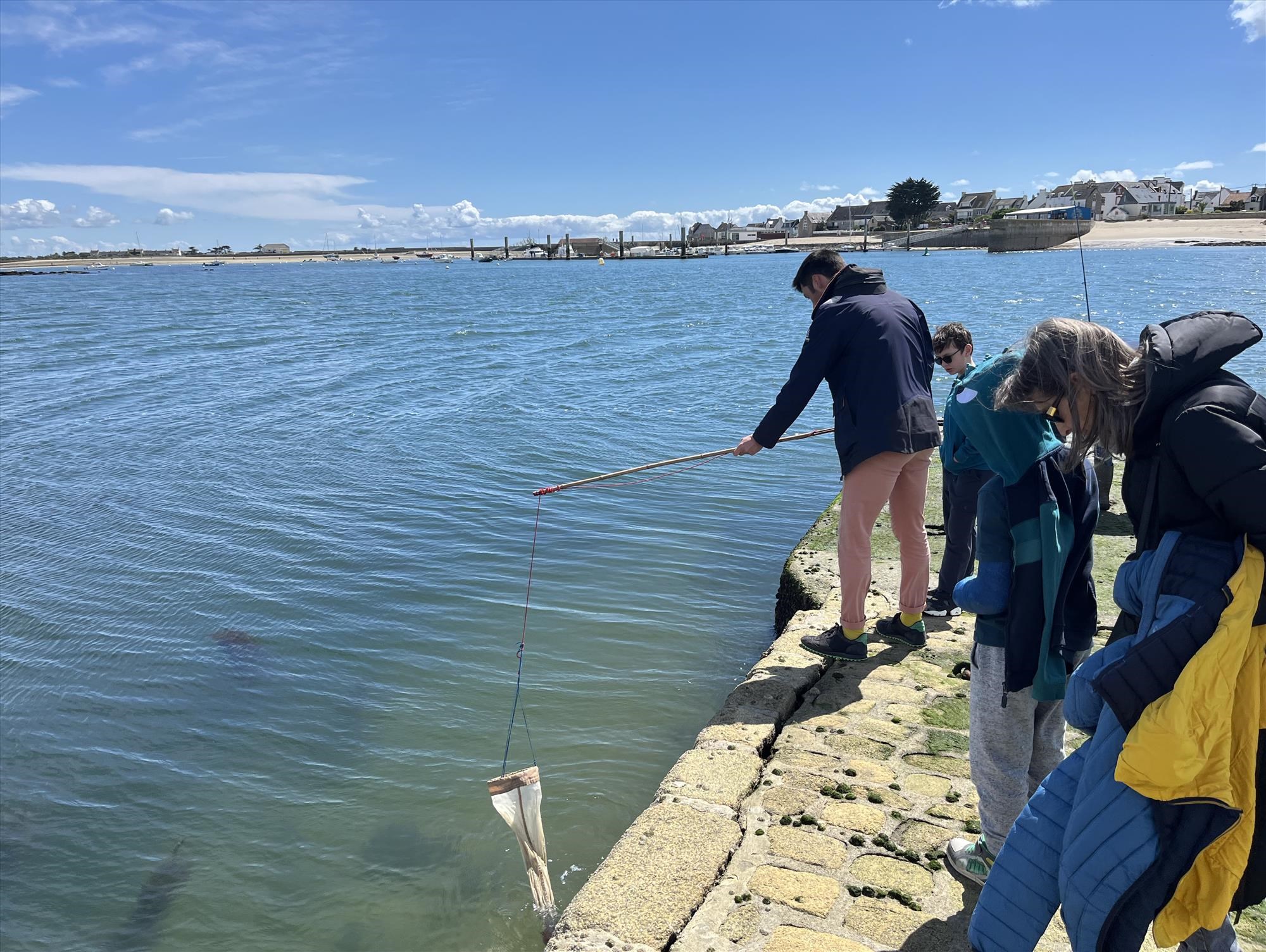 Une pêche de plancton fait par toutes et tous
