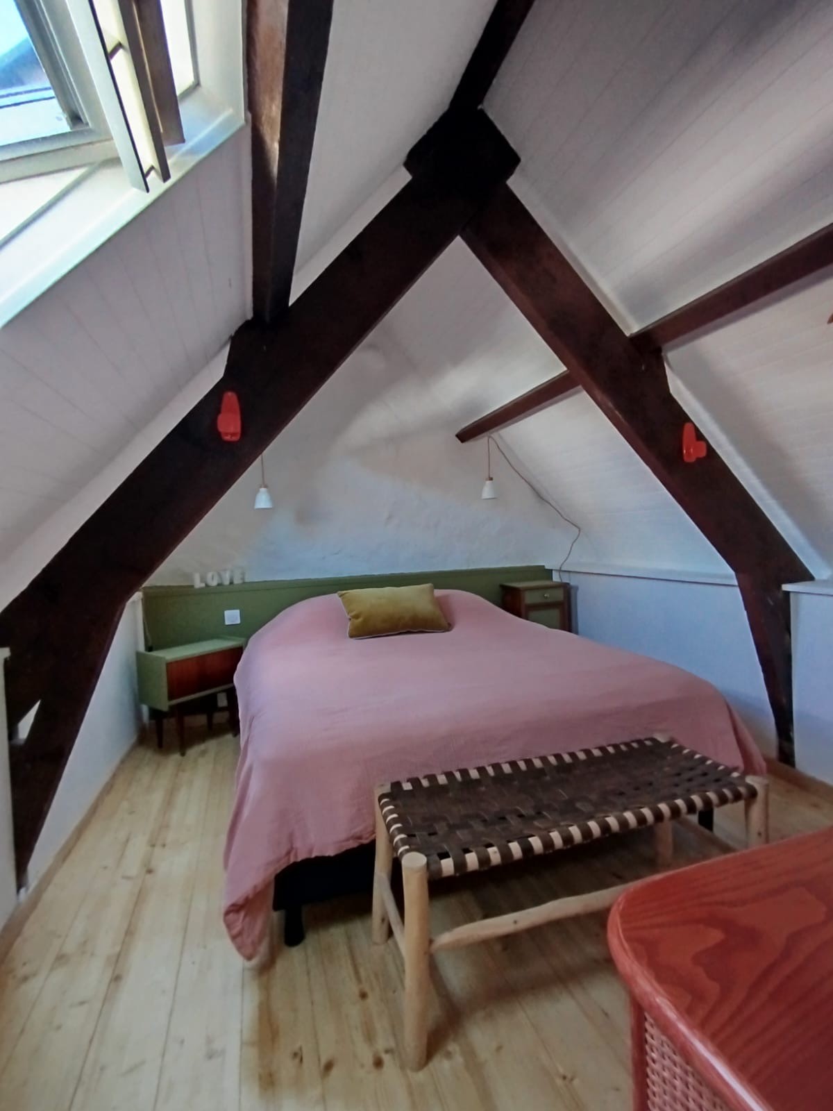 Troisième chambre, dans une petite maison située à Kerdurand sur l'Ile de Groix, Lorient Bretagne Sud ( Morbihan, 56)